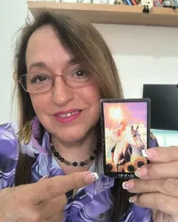 Retrato de Alicia Arroyo, péndulo en Astroideal