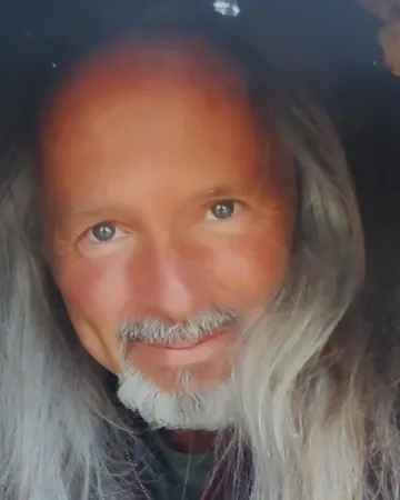 Retrato de Andoni, diseño humano en Astroideal