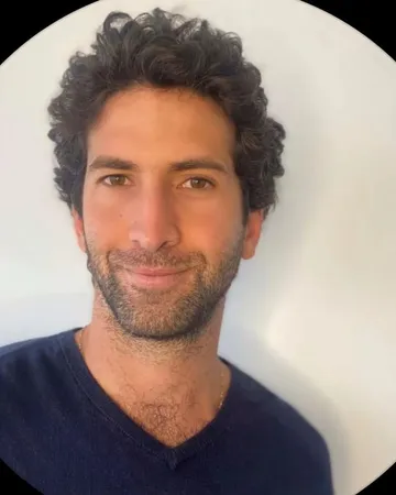 Retrato de Andresjeri, breathwork en Astroideal