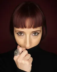 Retrato de Sabina, canalización / mediumnidad en Astroideal